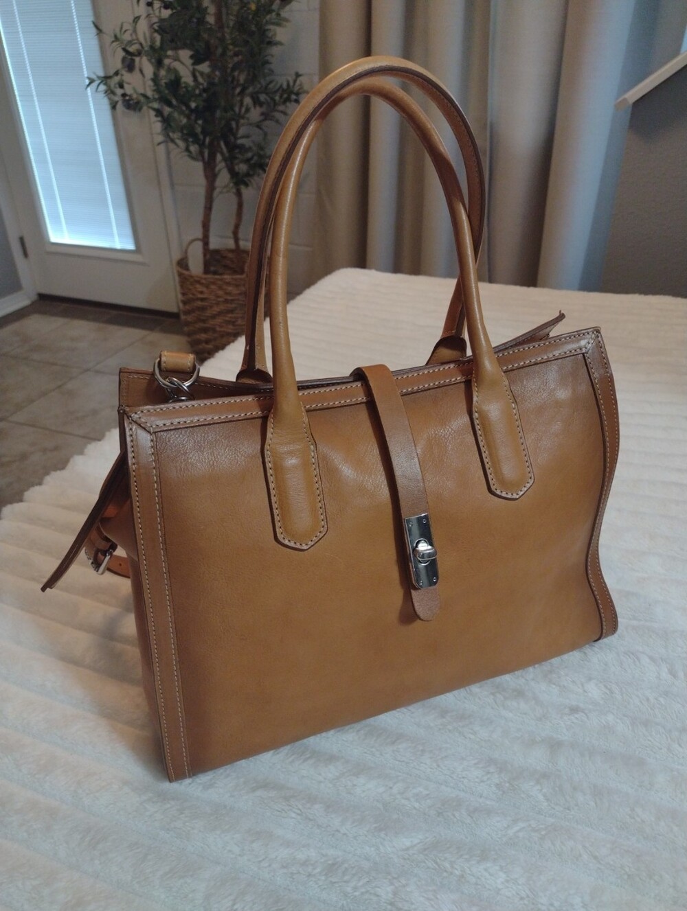 Cavalcanti Genuine Italian Leather Satchel Tan Burnished Extra Strap Red Lining
